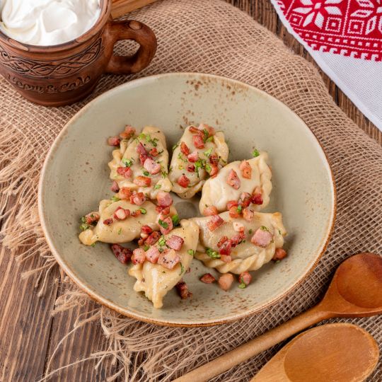 Вареники з картоплею і грибами